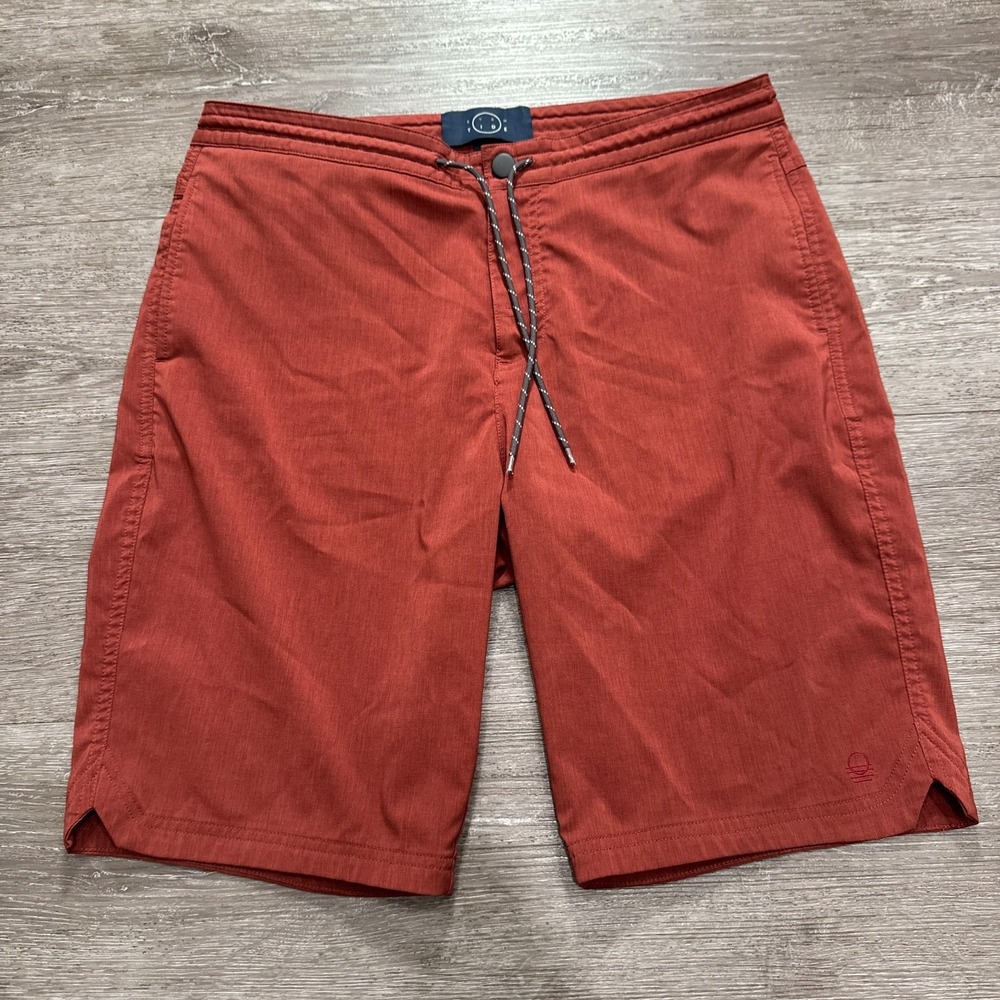 Even Tide Shorts Mens 33 Red Drawstring Performance Hybrid‎ Outdoor Casual 10"